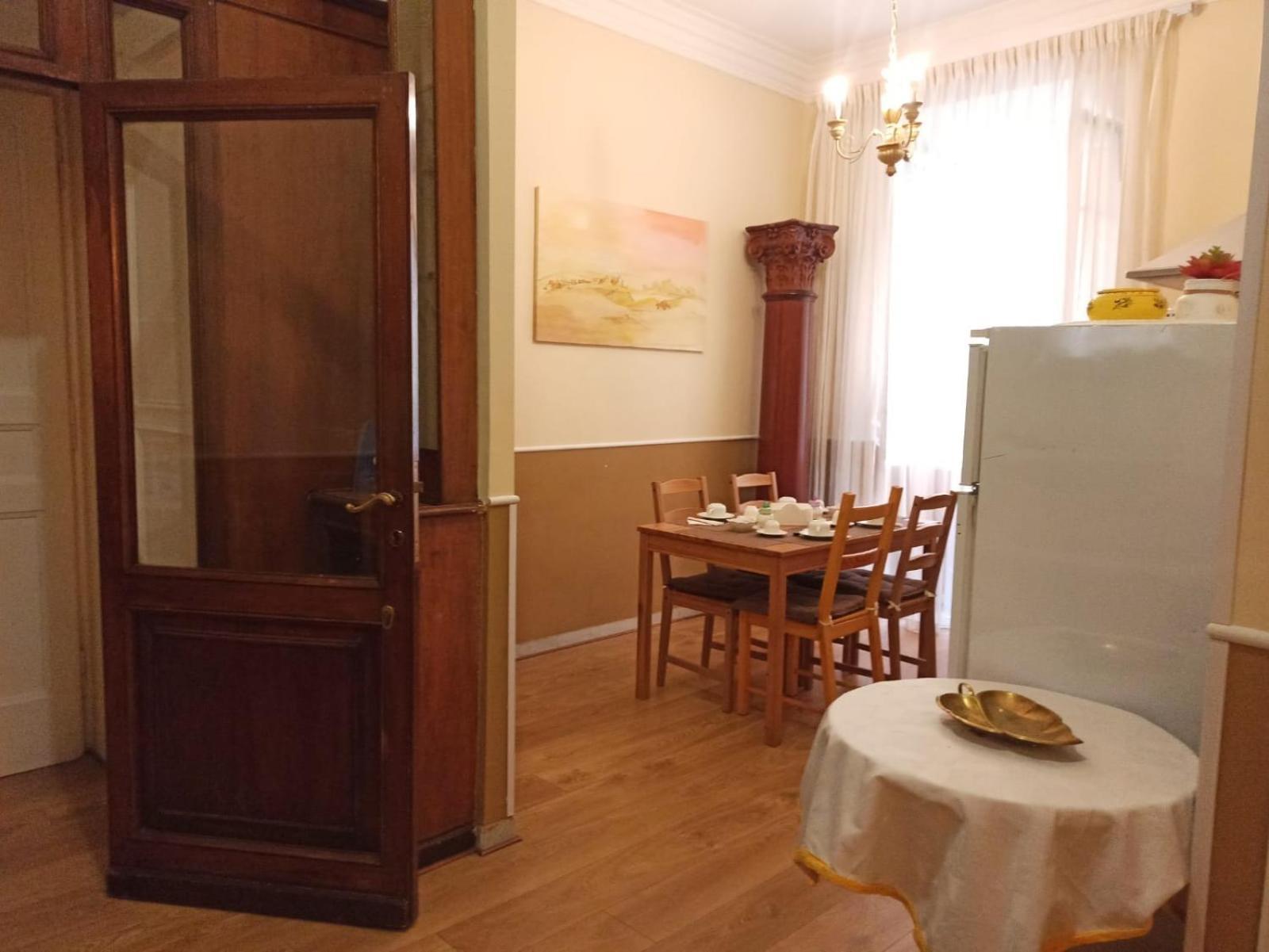 Bed and Breakfast Domina Popolo Рим Экстерьер фото